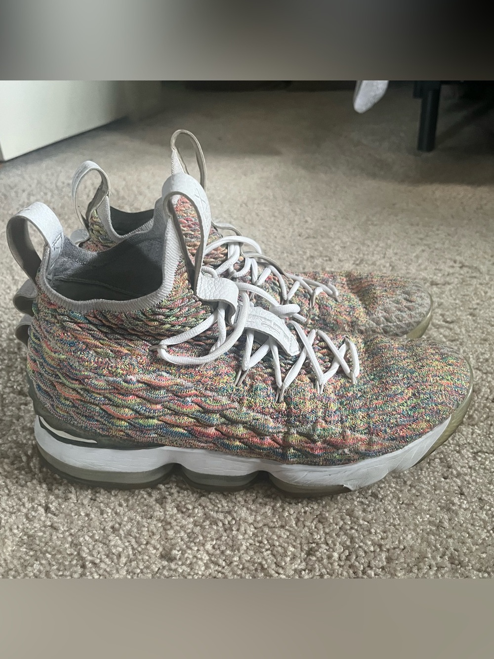 Men’s LeBron Shoes